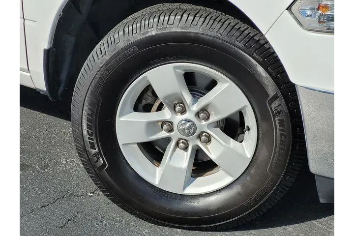 $19888 : Ram 1500 Classic 2019 4x2 Lo image 10