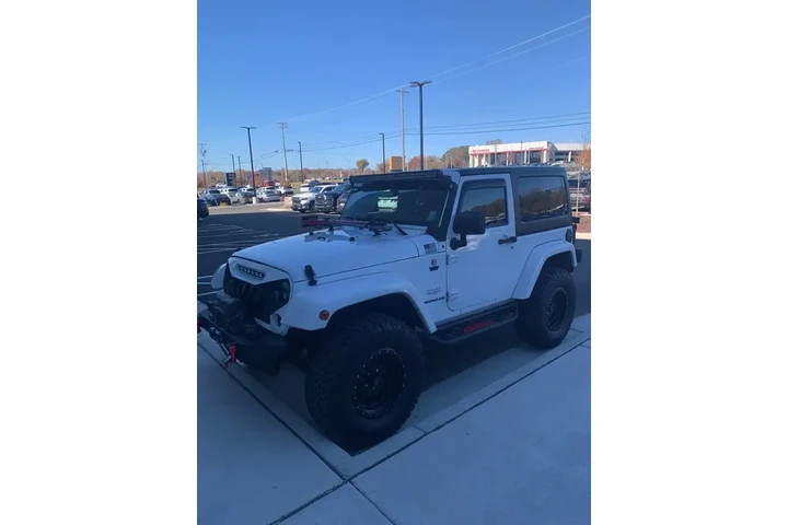 $16924 : Jeep Wrangler 2015 4x4 Sahar image 3