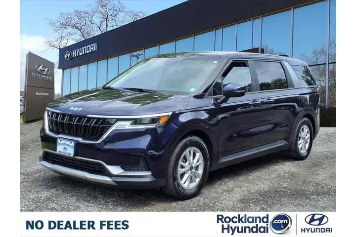 $29488 : Kia Carnival 2024 LX 4dr Min image 1