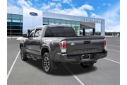 $31100 : Toyota Tacoma 2021 4x2 TRD O thumbnail