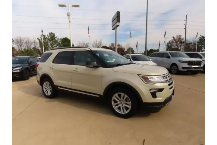 $16911 : Ford Explorer 2018 XLT 4dr S image 6