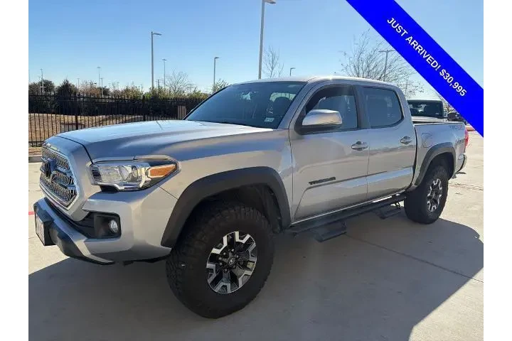 $30995 : Toyota Tacoma 2017 4x4 TRD P image 1