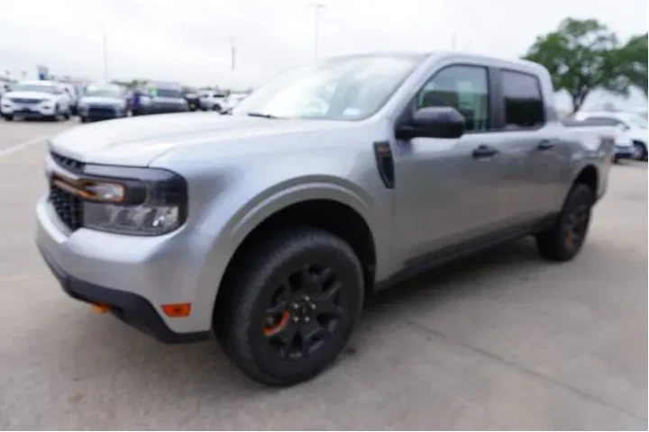 $34988 : Ford Maverick 2024 AWD XLT 4 image 3