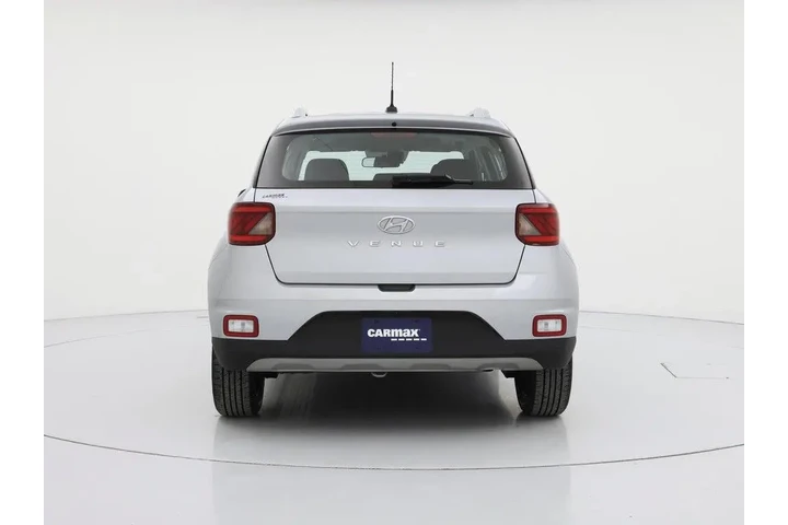 $18998 : Hyundai VENUE 2023 SEL 4dr C image 6
