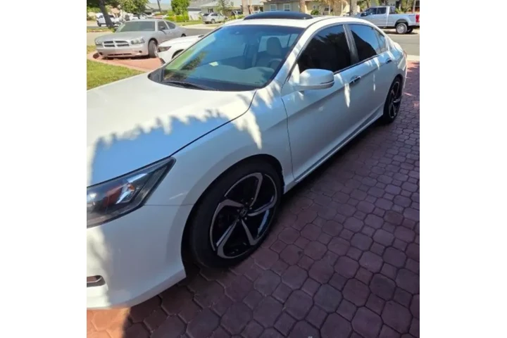 $3500 : Honda Accord 2014 image 6