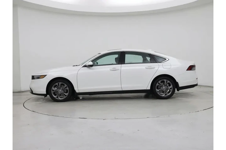 $32998 : Honda Accord Hybrid 2024 EX- image 3