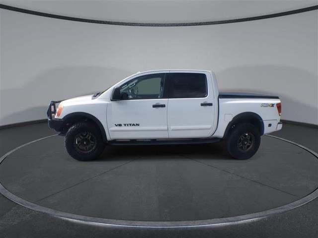 $19000 : PRE-OWNED 2015 NISSAN TITAN P image 5