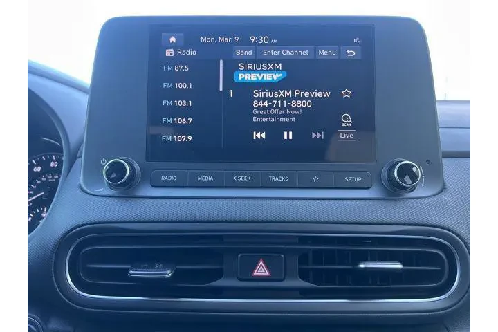 $21995 : Hyundai KONA 2023 AWD SEL 4d image 10