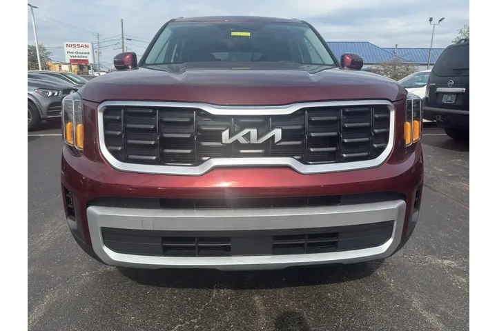 $33995 : Kia Telluride 2024 AWD S 4dr image 10