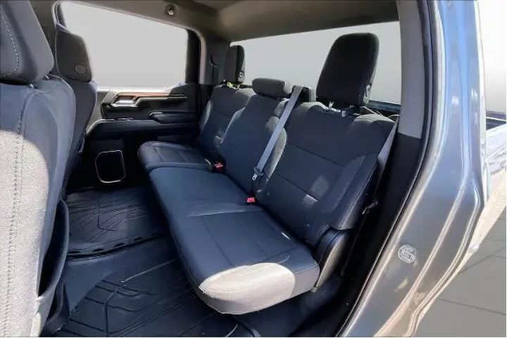 $39145 : Chevrolet Silverado 1500 202 image 9