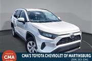 PRE-OWNED 2021 TOYOTA RAV4 LE en Madison WV