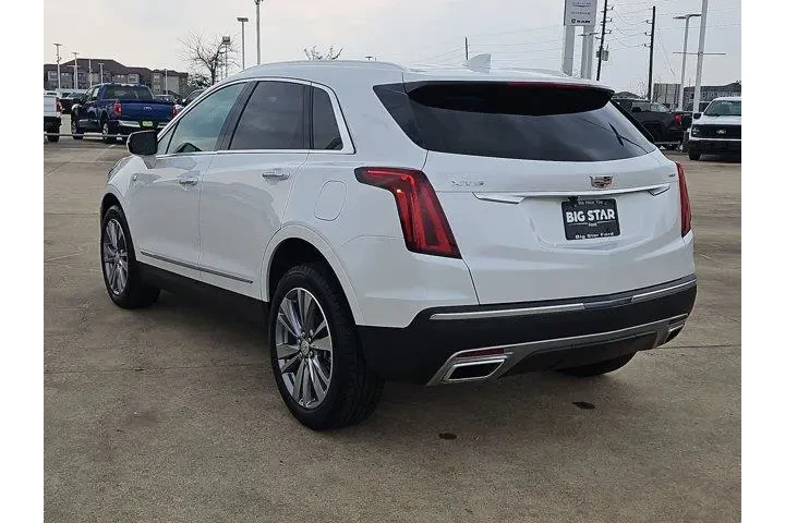 $37500 : Cadillac XT5 2025 Premium Lu image 5