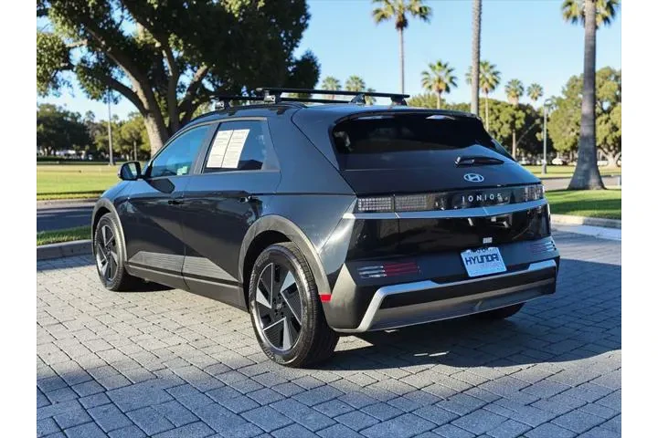 $32495 : Hyundai IONIQ 5 2025 SEL 4dr image 6
