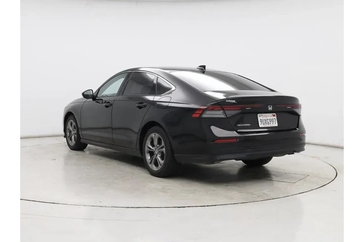 $26998 : Honda Accord 2023 EX 4dr Sed image 2