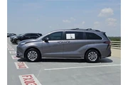 $33433 : Toyota Sienna 2022 XLE 8-Pas thumbnail
