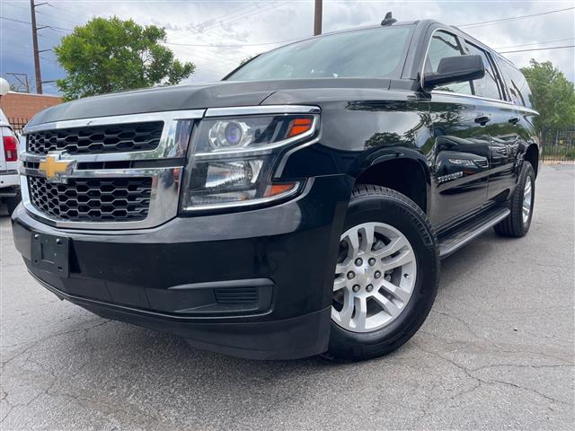 $21654 : 2017 Suburban LT, 8 PASSENGER image 8