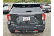 $32900 : Ford Explorer 2022 AWD Timbe thumbnail