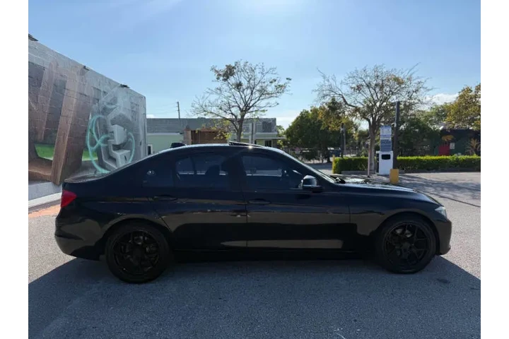 $8995 : 2015 BMW 3 Series 320i xDrive image 5