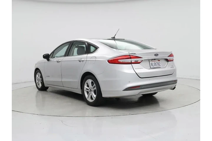 $14599 : Ford Fusion Hybrid 2018 SE 4 image 2