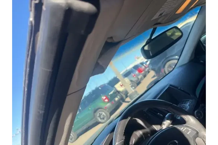 INFINITI G37 Convertible 201 image 8