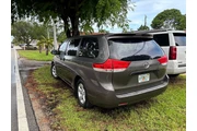 $5300 : 🚙2011 Toyota Siena 🚙CASH 🔥 thumbnail