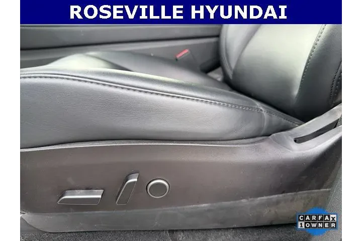 $29991 : Tesla Model Y 2023 AWD Long image 10