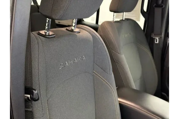 $31000 : Jeep Wrangler 2024 4x4 Sahar image 10