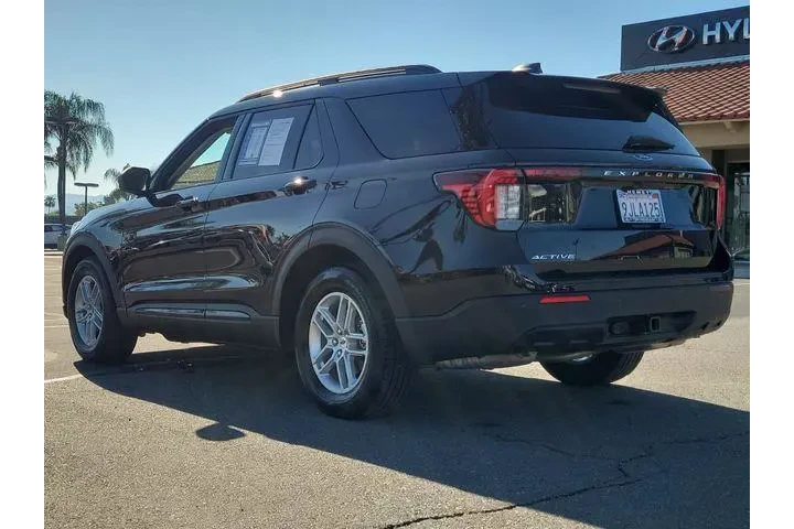 $39675 : Ford Explorer 2026 Active 4d image 4