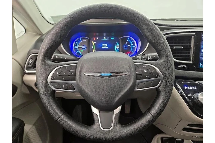 $25998 : Chrysler Pacifica Hybrid 202 image 10