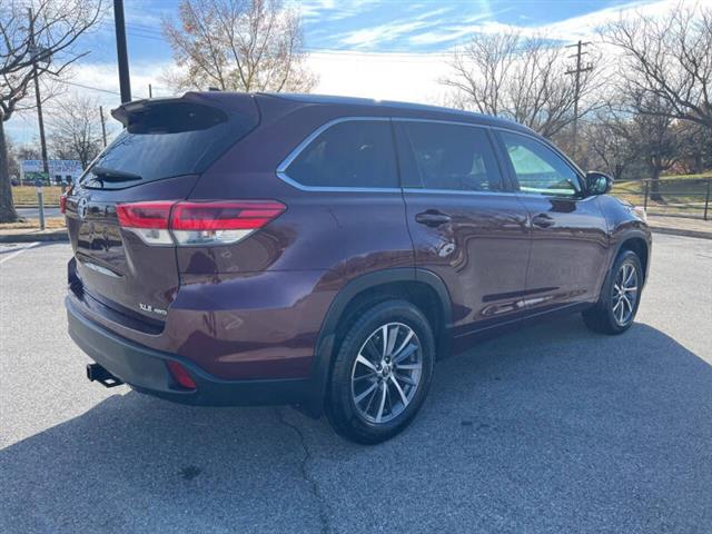 $16900 : 2017 Highlander XLE image 6