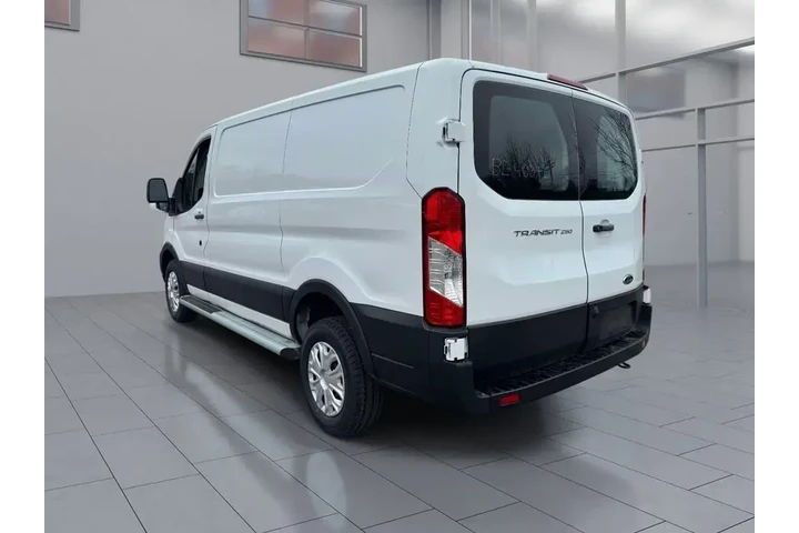 $34450 : Ford Transit 2024 250 3dr SW image 4