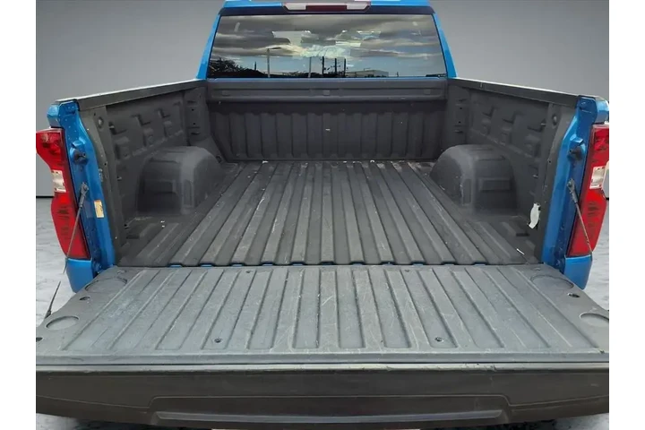 $30795 : Chevrolet Silverado 1500 202 image 10