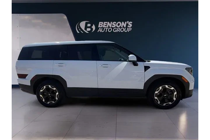 $26907 : Hyundai SANTA FE 2024 SE 4dr image 6