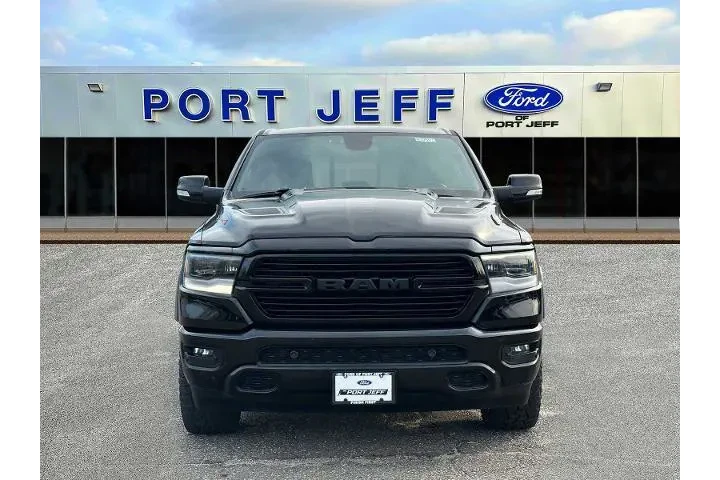 $31966 : Ram 1500 2019 4x4 Laramie 4d image 2