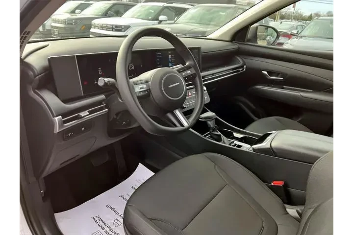 $29250 : Hyundai TUCSON 2025 AWD SE 4 image 9