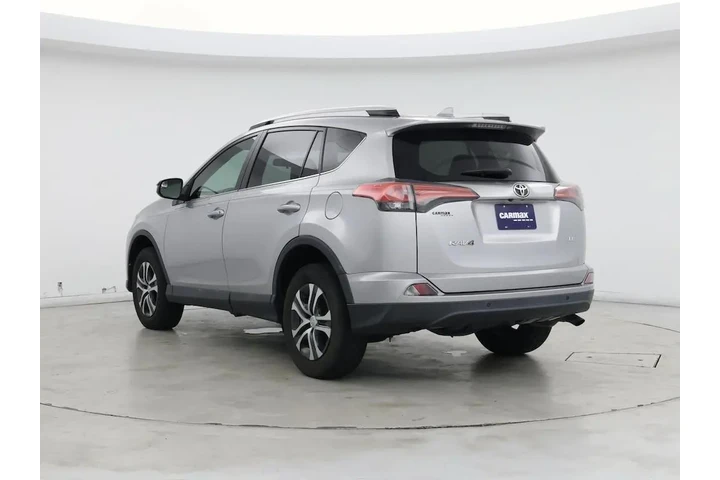 $15998 : Toyota RAV4 2016 LE 4dr SUV image 2