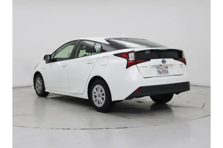 $27998 : Toyota Prius 2022 Nightshade image 2