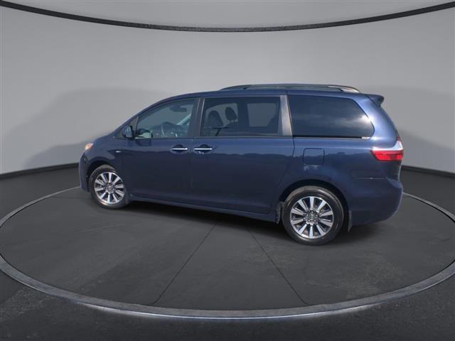 $35000 : PRE-OWNED 2018 TOYOTA SIENNA image 6