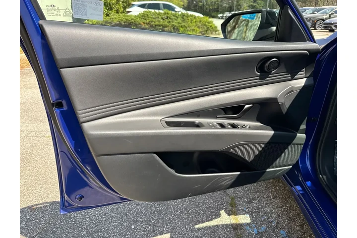 $20420 : Hyundai ELANTRA 2025 SEL Spo image 10