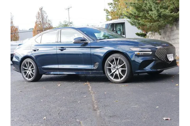 $35997 : Genesis G70 2025 2.5T Standa image 9