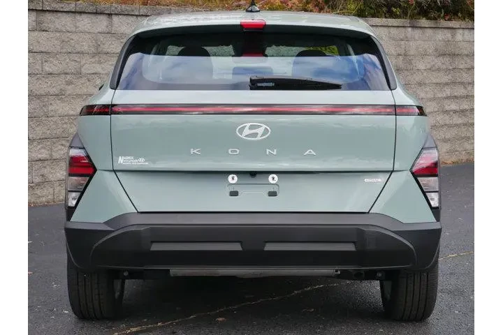 $25495 : Hyundai KONA 2025 AWD SE 4dr image 5
