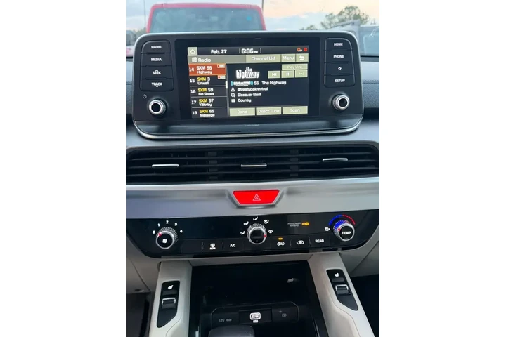 $22174 : Kia Telluride 2021 S 4dr SUV image 6