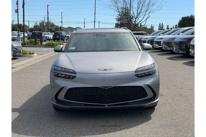 $32991 : Genesis GV60 2023 AWD Advanc image 2