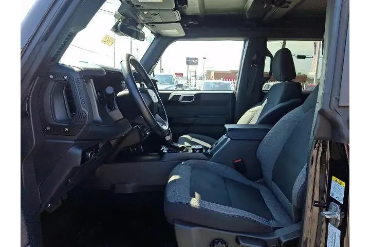 $39740 : Ford Bronco 2025 4x4 Big Ben image 10