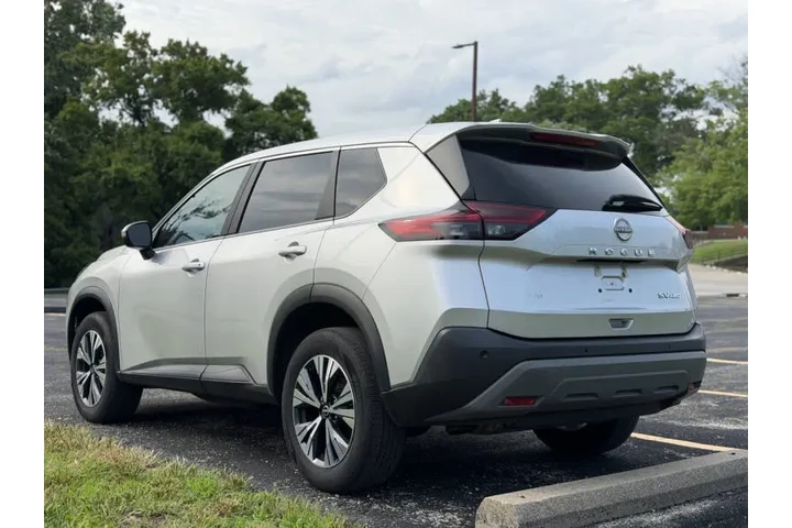 $14999 : 2023 Rogue SV image 7