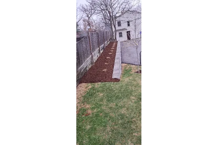 AQ LANDSCAPING SERVICE LLC image 3