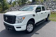 $37998 : PRE-OWNED 2022 NISSAN TITAN X thumbnail