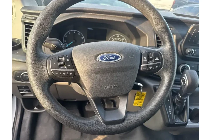 $33500 : Ford Transit 2023 250 3dr LW image 9