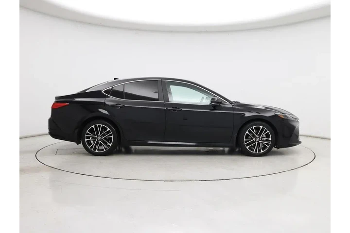 $30998 : Toyota Camry 2025 XLE 4dr Se image 7
