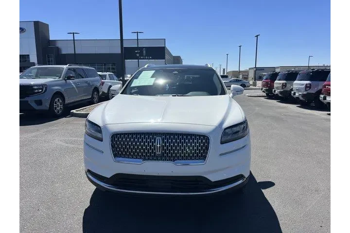 $26599 : Lincoln Nautilus 2021 Reserv image 2